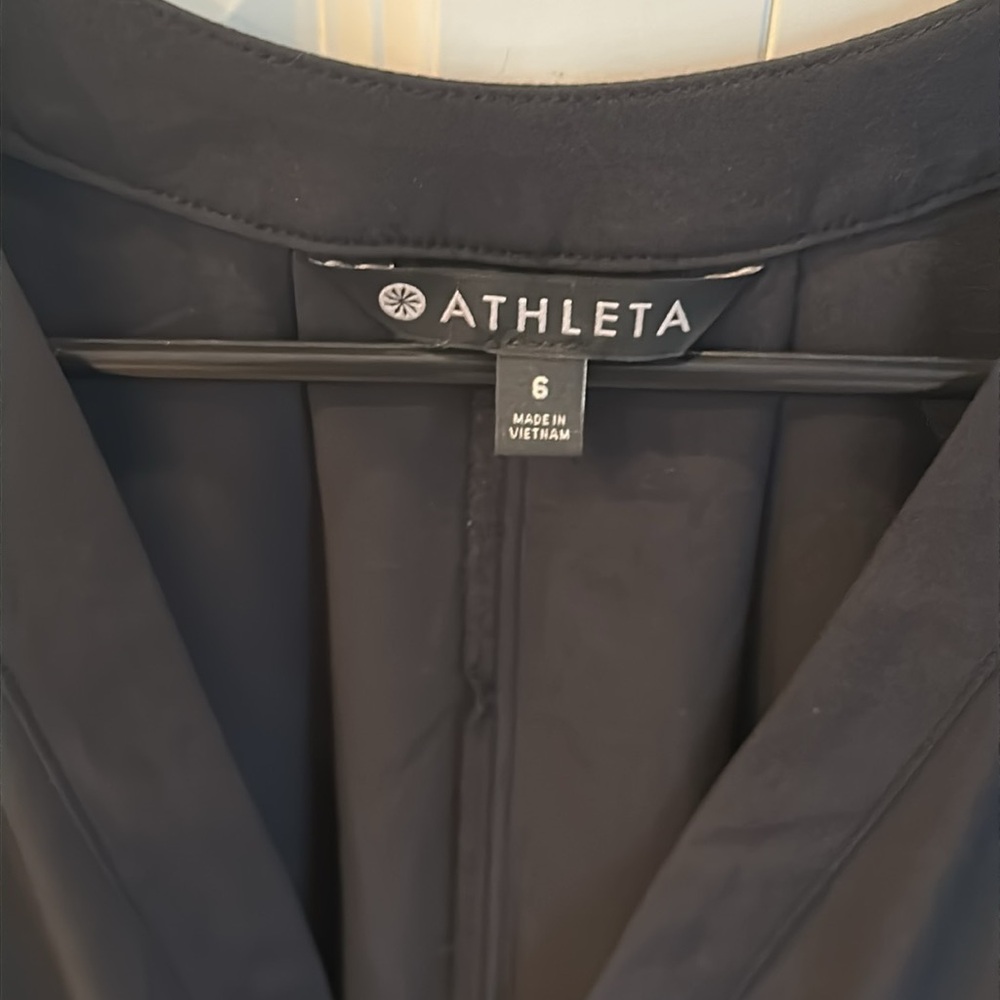 Super Cute Solid Black Romper Size 6 - image 2